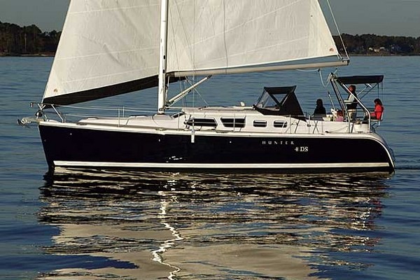 Hunter 41 Deck Salon