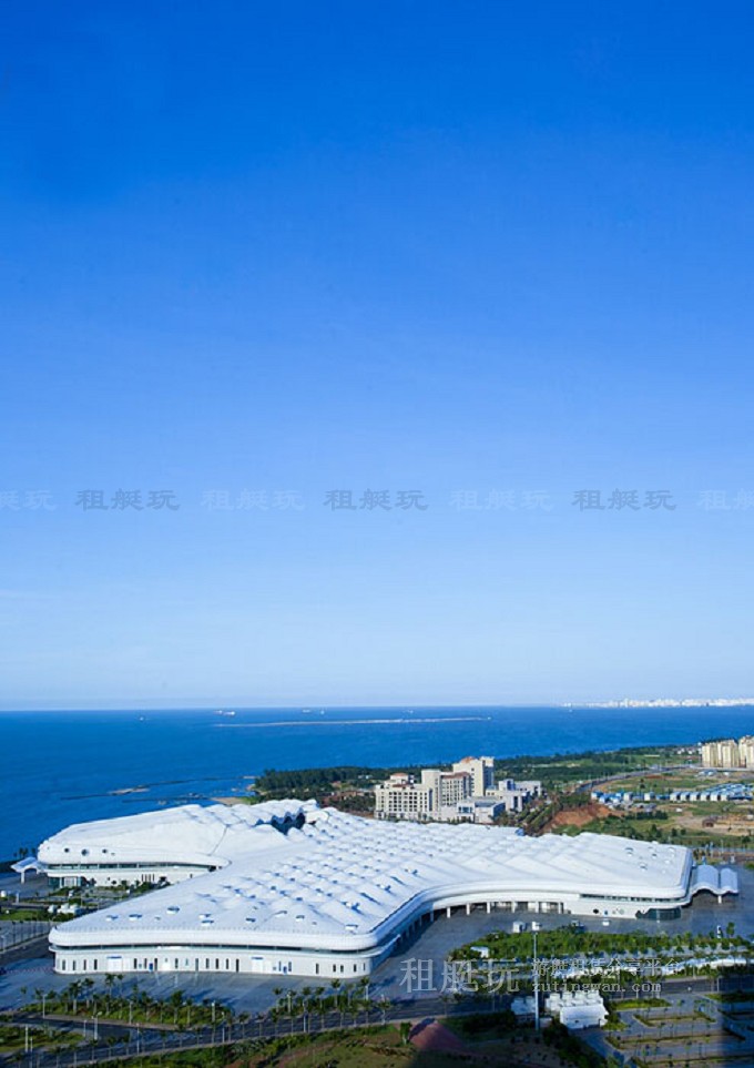 新埠島國際游艇碼頭→白沙門公園→世紀大橋→萬綠園→秀英港→西海岸會展中心