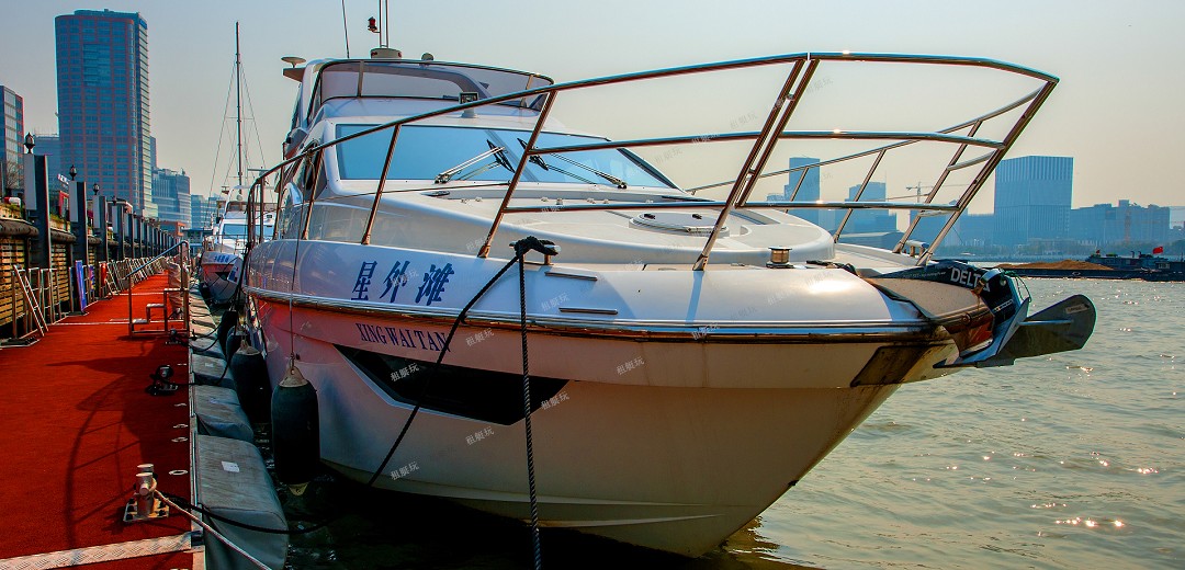 Azimut 54 豪華游艇